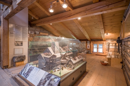 Holzmodelle zu historischen Bauten in Kiefersfelden