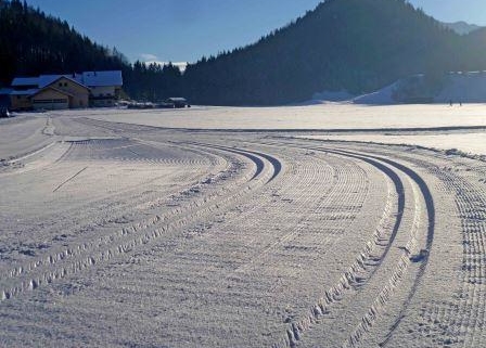 gespurte Langlaufloipe im Wintersportzentrum Mühlau in Kiefersfelden